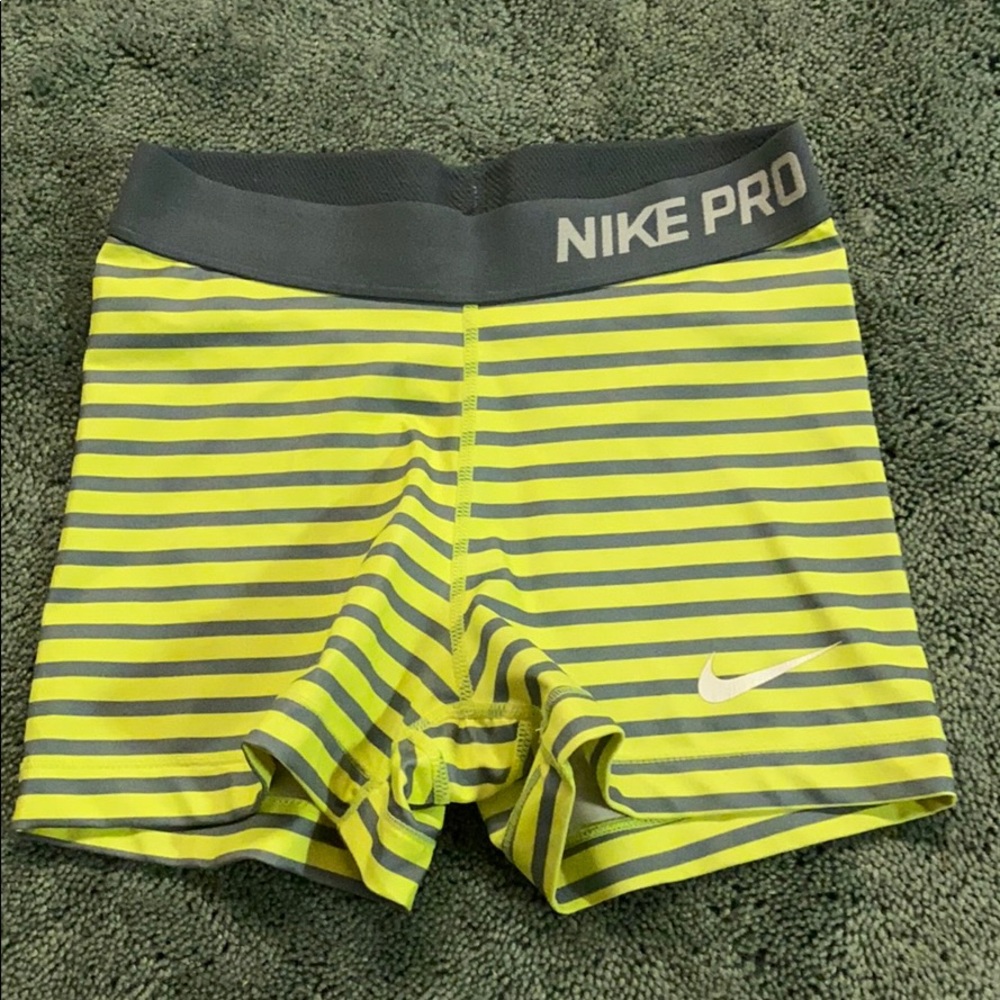 nike pro spandex